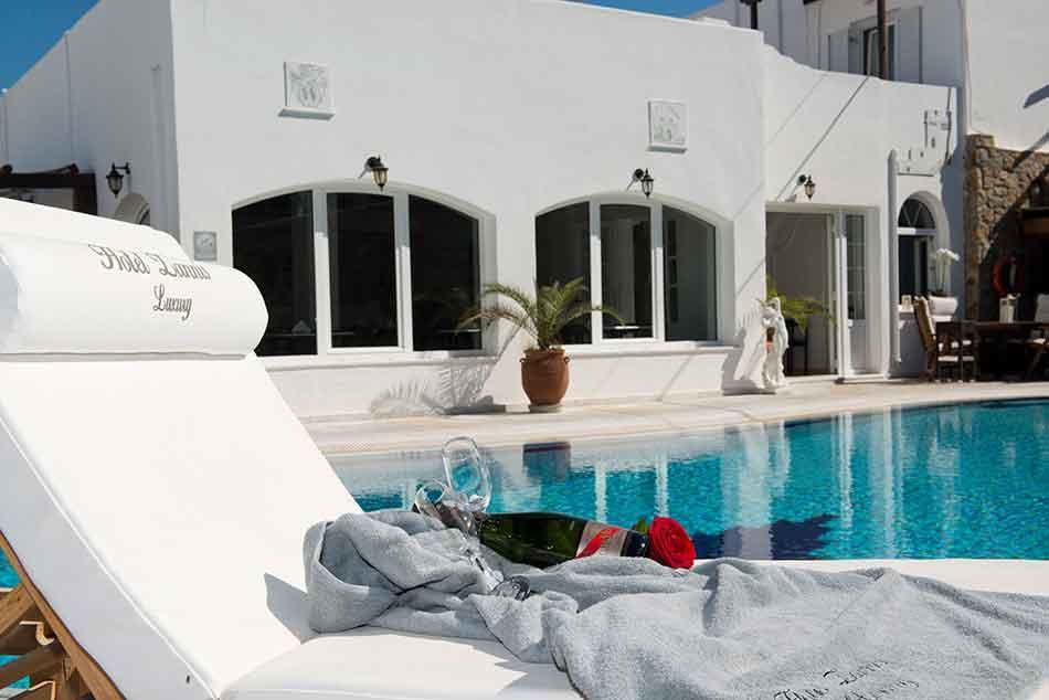 แซนนิส โฮเต็ล Hotel Mykonos Town ภายนอก รูปภาพ