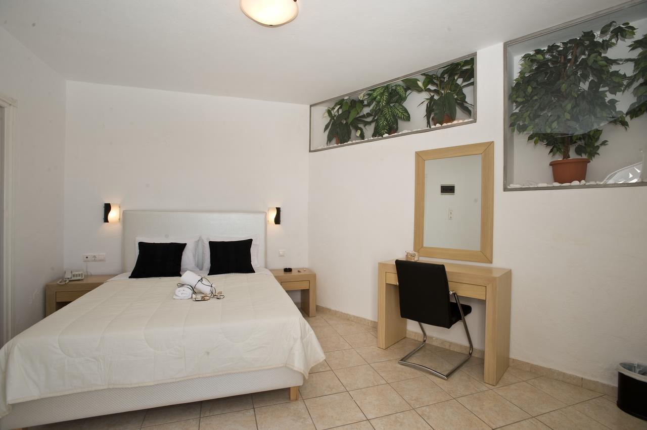 แซนนิส โฮเต็ล Hotel Mykonos Town ภายนอก รูปภาพ
