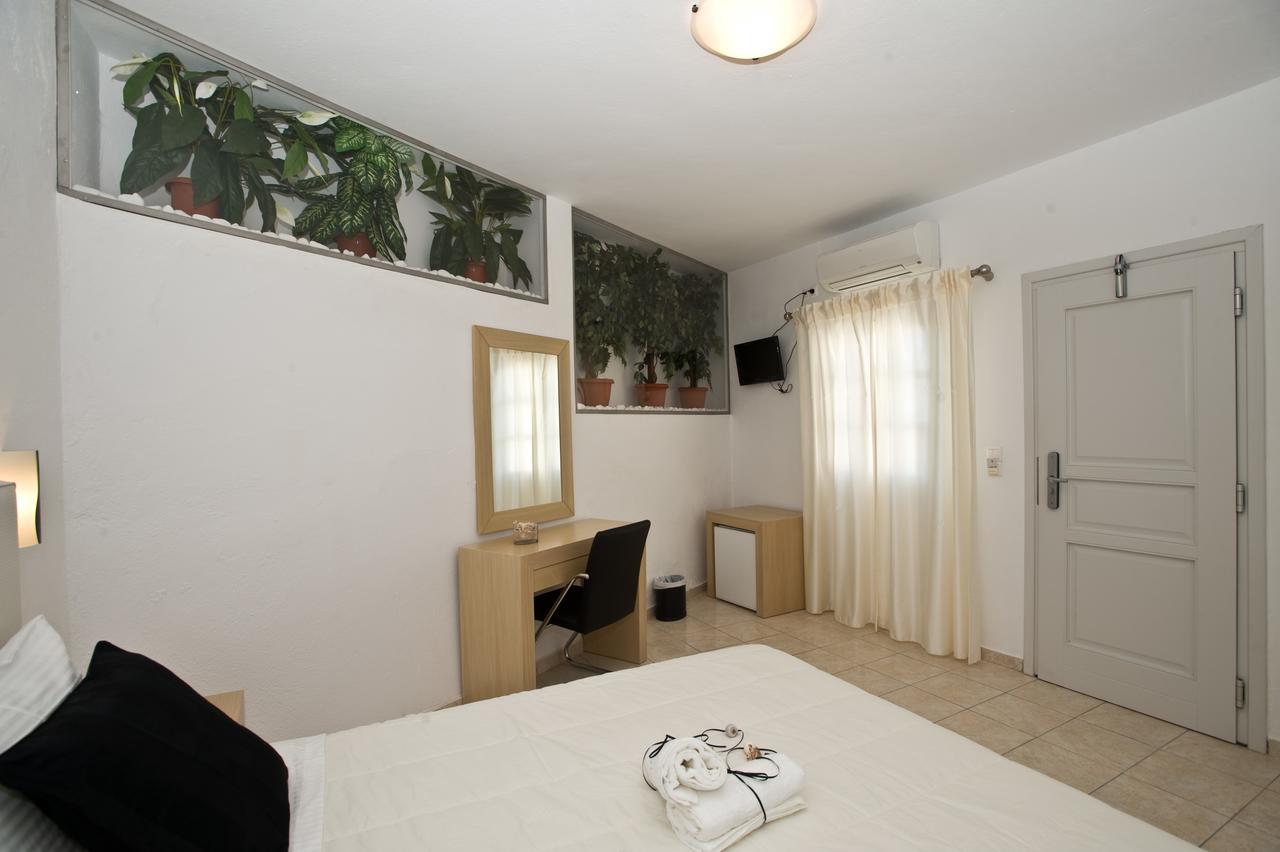 แซนนิส โฮเต็ล Hotel Mykonos Town ภายนอก รูปภาพ